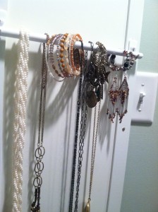 Jewelry Organizer for under $5 Jewelry Organizer for under $5